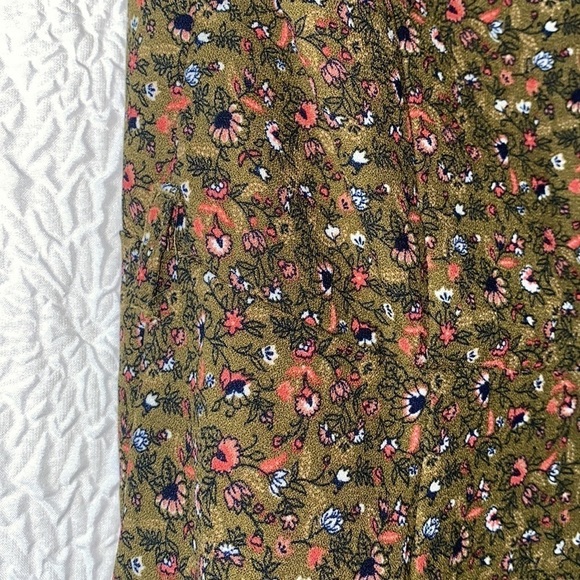 Abercrombie & Fitch Sleeveless Floral Print Shorts Romper - Picture 7 of 9